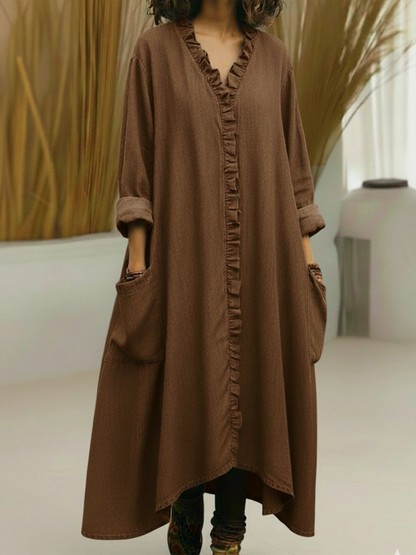 Pihla™ – Rypytetty V-aukollinen Mekko