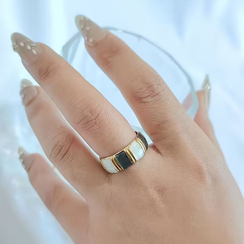 Elegantti Sormusloisto | Yhdessä rintasyöpää vastaan